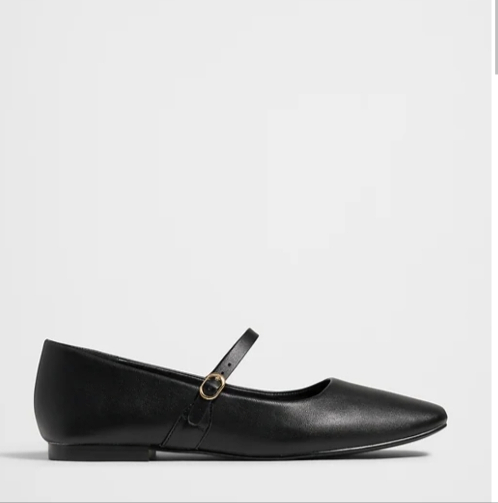 Banana Republic Black Mary Jane Flats